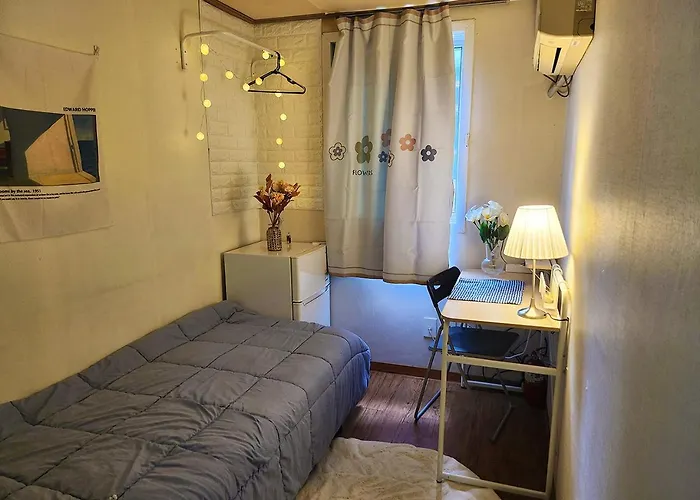 Nine Rod Hostel